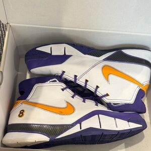 Nike men’s Air Jordan special edition- Lakers Mid-Top Sneakers